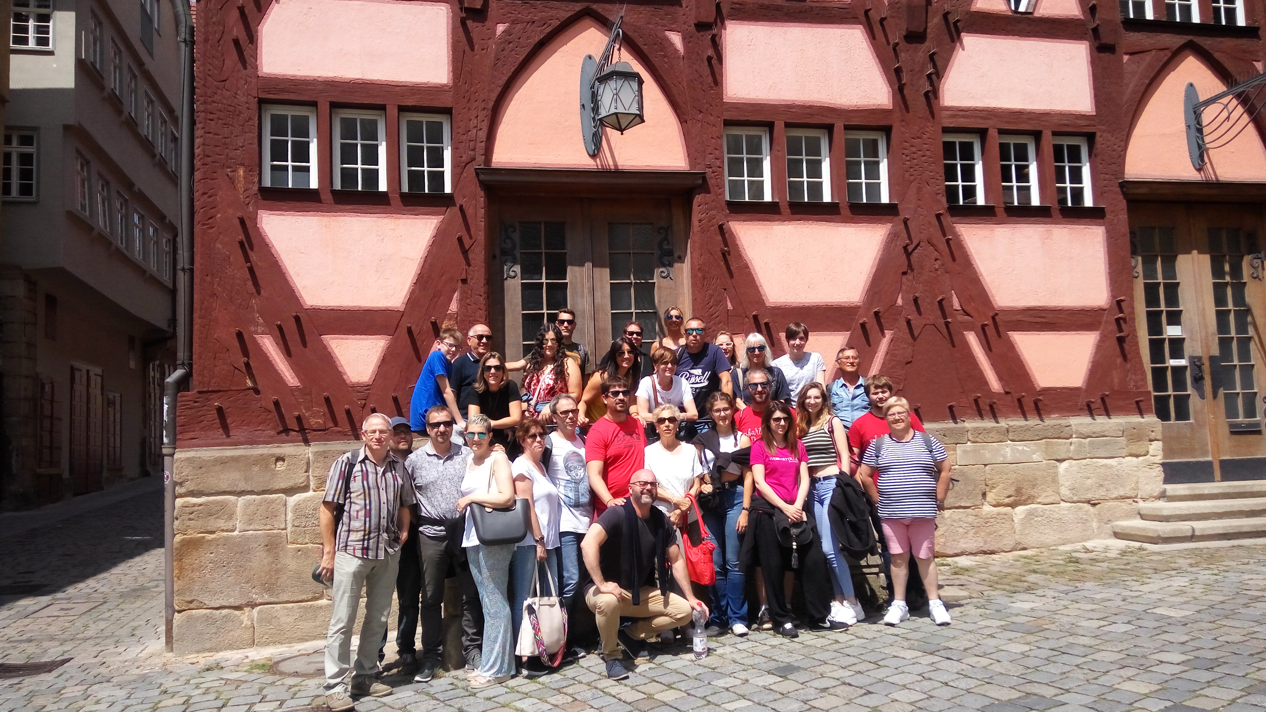  Die Reisegruppe bei ihrem letzten Stopp in Esslingen. (Foto: Siegbert Kolar) 