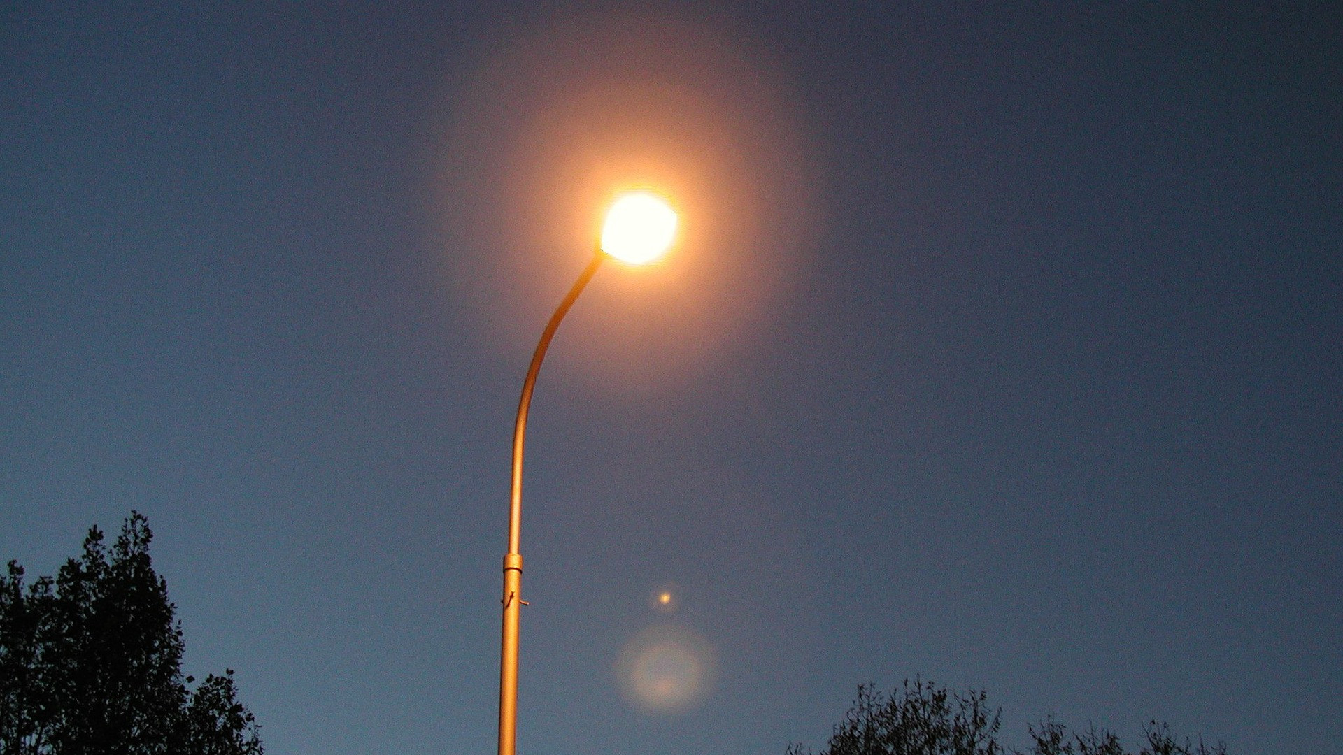  Straßenbeleuchtung 