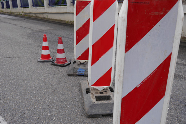 Achtung: Brücke Blumenstraße gesperrt